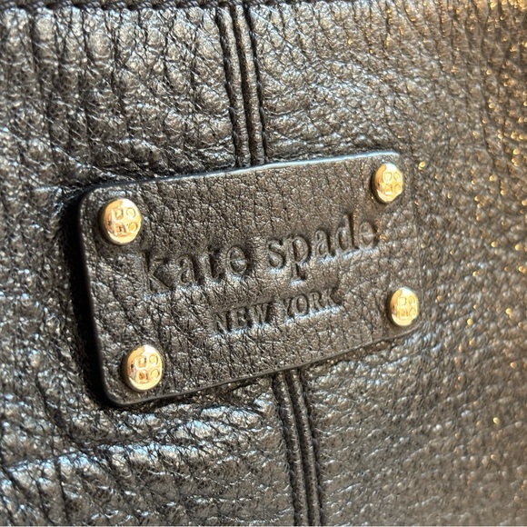 Kate Spade Vintage Leather Crossbody Bag - Picture 2 of 9